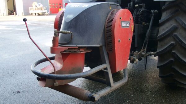 BLADBLAZER (TRACTOR)